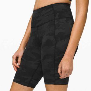 NWT Lulu Fast and Free Short 10" *Non-Reflective